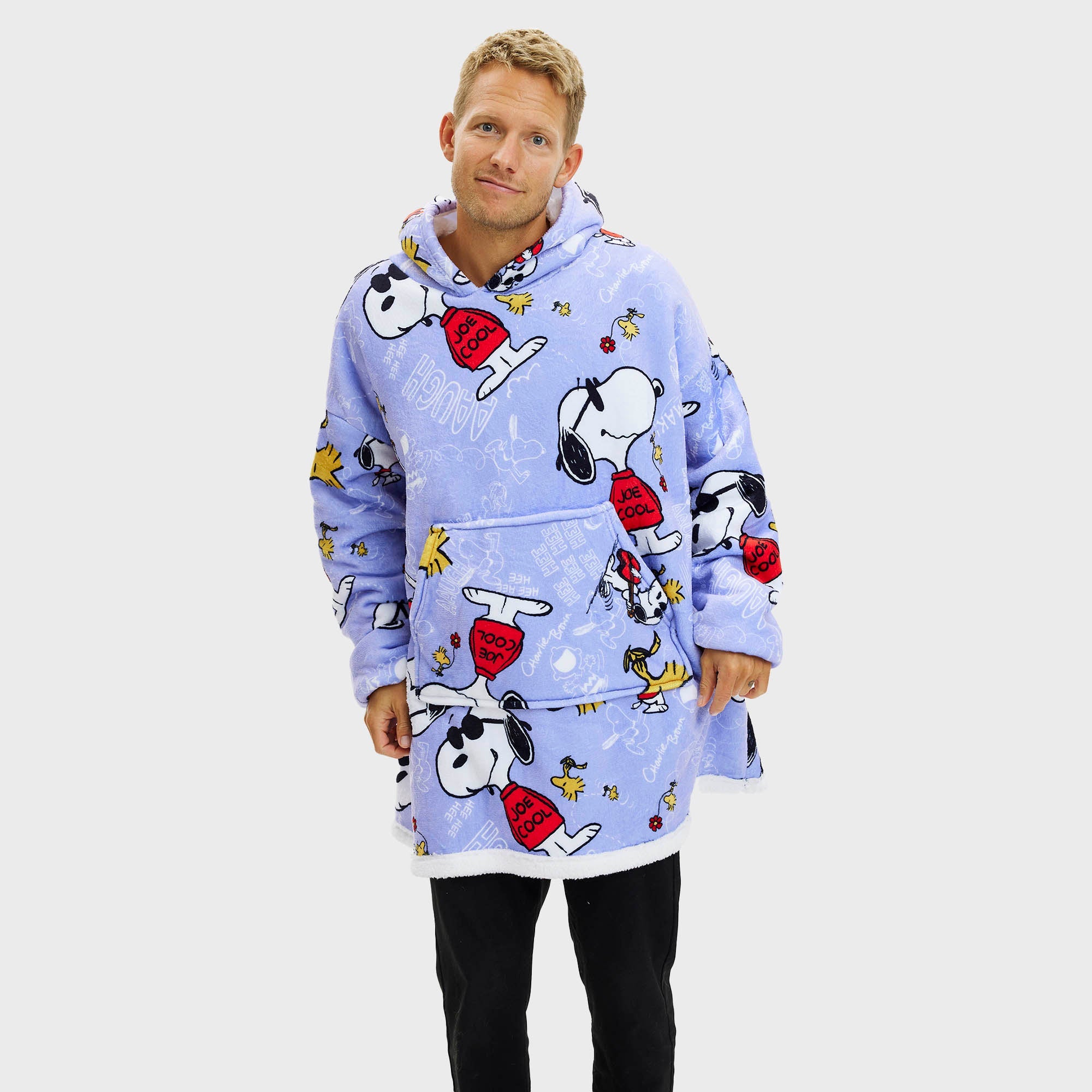 Hellblauer Weihnachtspullover Herren und Damen mit Snoopy-Print und Kapuze, weihnachtspyjama.